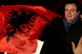 Kurti: Ujedinjenje Kosova i Albanije mora da se dogodi ovdje, ne može u EU Foto: REUTERS/Florion Goga