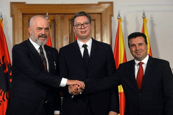 Vučić, Rama i Zaev: Mali Šengen otvoren za sve Vučić, Rama i Zaev: Mali Šengen otvoren za sve