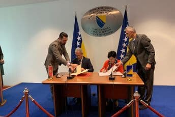 Crna Gora i BiH potpisali protokol o traženju nestalih Crna Gora i BiH potpisali protokol o traženju nestalih