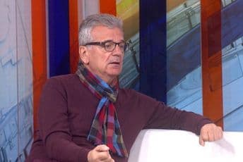 SPC brani srpstvo iz luksuznih dvorova i džipova, ne bih se iznenadio da Amfilohije pozove papu u posjetu SPC brani srpstvo iz luksuznih dvorova i džipova, ne bih se iznenadio da Amfilohije pozove papu u posjetu