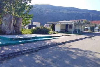 Počelo uklanjanje privremenih objekata i u Herceg Novom Počelo uklanjanje privremenih objekata i u Herceg Novom