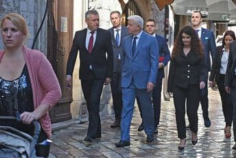 Marković: Imamo probleme s nedoraslim izvođačima – ili će ispunjavati obaveze ili ćemo tražiti druge Foto: gov.me / B. Ćupić