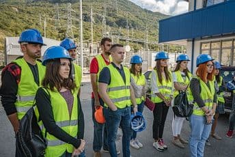 Studenti posjetili trafostanicu „Lastva“ Studenti posjetili trafostanicu „Lastva“