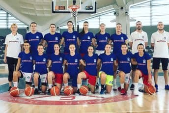 "Vučice" na megdan debitantu Orlovima "Vučice" na megdan debitantu Orlovima