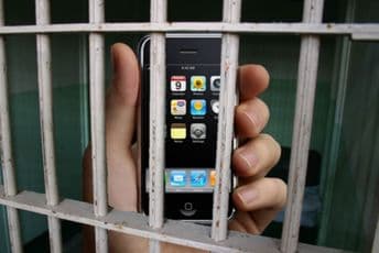 Od 2018. godine u zatvor unijeto 735 telefona Od 2018. godine u zatvor unijeto 735 telefona
