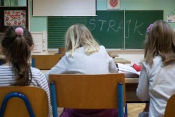 Sve škole u Hrvatskoj u štrajku Sve škole u Hrvatskoj u štrajku