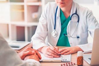 Medicinarima nova povišica zbog prekovremenog rada Medicinarima nova povišica zbog prekovremenog rada