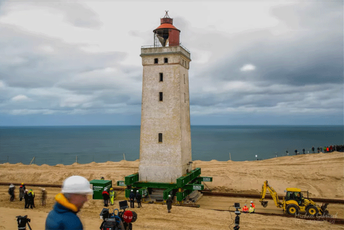 (VIDEO) Selidba starog svjetionika (VIDEO) Selidba starog svjetionika
