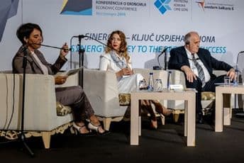Živković učestvovala na panelu “Saobraćajna infrastruktura – pokazatelj (ne) razvijenosti Regiona” Živković učestvovala na panelu “Saobraćajna infrastruktura – pokazatelj (ne) razvijenosti Regiona”