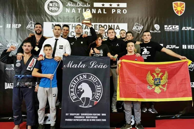 Petnaest medalja i pehar za "Mata Leao" u Skoplju (FOTO) Petnaest medalja i pehar za "Mata Leao" u Skoplju (FOTO)