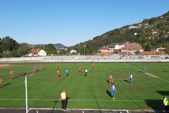 Prvi poraz Dečića, Jezero u korak sa liderom Prvi poraz Dečića, Jezero u korak sa liderom