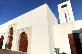 Francuska: Pucnjava u džamiji, dvije osobe teže povrijeđene Francuska: Pucnjava u džamiji, dvije osobe teže povrijeđene