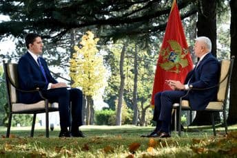 Marković: Dovešćemo Amfilohija poznaniju prava, da hoćemo mogli bi srušiti svaki nelegalni objekat Marković: Dovešćemo Amfilohija poznaniju prava, da hoćemo mogli bi srušiti svaki nelegalni objekat