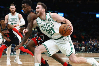 Rekord karijere Hejvorda, veliki preokret Šarlota Rekord karijere Hejvorda, veliki preokret Šarlota