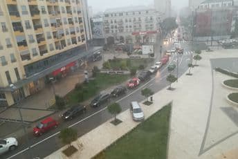 Danas kiša, pljuskovi i grmljavina Danas kiša, pljuskovi i grmljavina