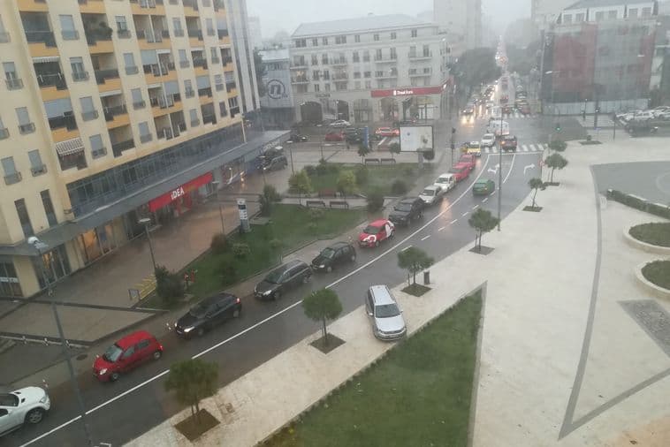 Danas kiša, pljuskovi i grmljavina Danas kiša, pljuskovi i grmljavina