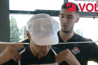 Košarkaši Budućnost Voli družili su se sa zaposlenima i kupcima hipermarketa “Naš diskont” Košarkaši Budućnost Voli družili su se sa zaposlenima i kupcima hipermarketa “Naš diskont”