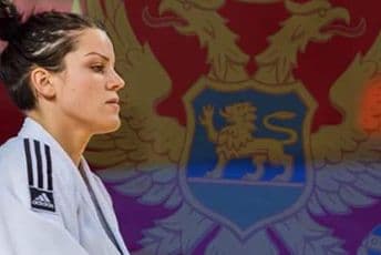 Zlatna Jovana: Maturu propustila zbog džudoa, ali rezultati dolaze uz i odricanje i vjeru u sebe Zlatna Jovana: Maturu propustila zbog džudoa, ali rezultati dolaze uz i odricanje i vjeru u sebe