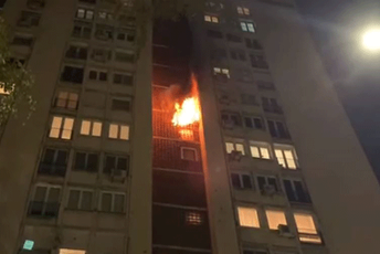 Sarajevo: Požar u soliteru, u toku evakuacija stanara Sarajevo: Požar u soliteru, u toku evakuacija stanara
