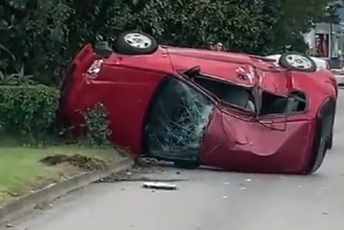 PG: Prevrnuo se automobil na Cetinjskom putu Foto: Fejsbuk stranica „Podgorički vremeplov“