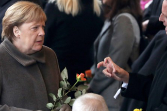 Merkel pozvala Evropu da brani slobodu i demokratiju Foto: EPA