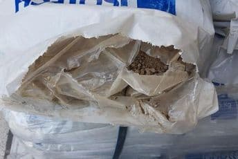 Zaplijenjeno 730 kilograma heroina FOTO: Delo.sl/PU Koper