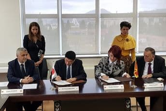 Vlada Japana donirala specijalno vozilo JP Komunalne djelatnosti Šavnik Vlada Japana donirala specijalno vozilo JP Komunalne djelatnosti Šavnik