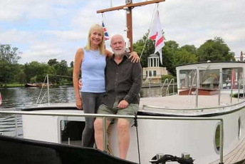 Umjesto da čekaju penziju, ostavili posao da bi putovali svijetom Umjesto da čekaju penziju, ostavili posao da bi putovali svijetom