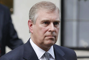 Princ Endru tvrdi da nije imao seks sa žrtvom Epstajna Princ Endru tvrdi da nije imao seks sa žrtvom Epstajna