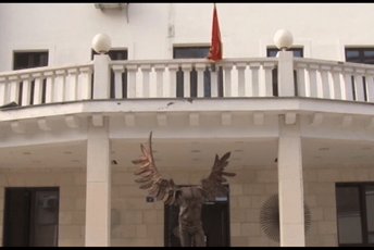 Tivat: Najavljena dodatna ulaganja u infrastrukturu za 2020. godinu Tivat: Najavljena dodatna ulaganja u infrastrukturu za 2020. godinu