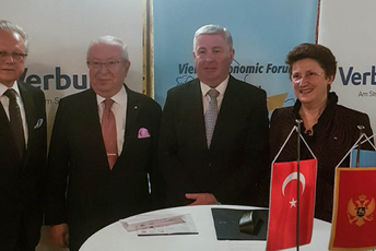 Golubović na Bečkom ekonomskom forumu: Investirajte u Crnu Goru Golubović na Bečkom ekonomskom forumu: Investirajte u Crnu Goru