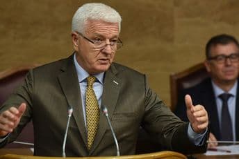 Vlada će platiti kredit za stan porodice pokojnog Milutina Lekovića Vlada će platiti kredit za stan porodice pokojnog Milutina Lekovića