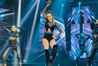 Pao reflektor tokom Severininog koncerta u BG Foto: Alo.rs