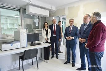 Zavod za hidrometeorologiju i seizmologiju dobio opremu vrijednu preko million eura Zavod za hidrometeorologiju i seizmologiju dobio opremu vrijednu preko million eura