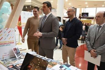 Janović otvorio treći Sajam mladih preduzetnika Janović otvorio treći Sajam mladih preduzetnika