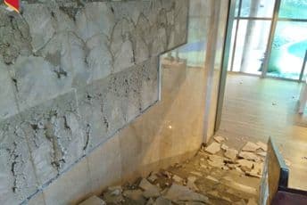 KOTOR: U zemljotresu oštećena i zgrada Jugooceanije KOTOR: U zemljotresu oštećena i zgrada Jugooceanije