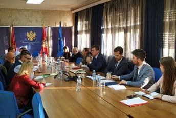 Demonstrirali smo ekspertima posvećenost naših institucija na centralnom i lokalnom nivou Demonstrirali smo ekspertima posvećenost naših institucija na centralnom i lokalnom nivou