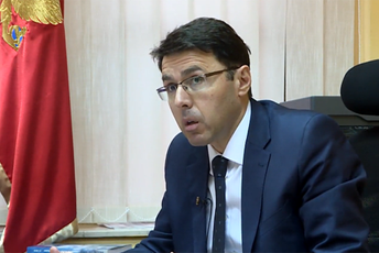 RADULOVIĆ: Odluka suda u Strazburu potvrda da se treba ići u primjenu Zakona RADULOVIĆ: Odluka suda u Strazburu potvrda da se treba ići u primjenu Zakona