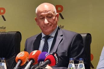 Katnić: Specijalni rat protiv Crne Gore još žešći, cilj je spriječiti ulazak u EU Katnić: Specijalni rat protiv Crne Gore još žešći, cilj je spriječiti ulazak u EU