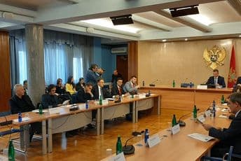 Koprivica: Zakon o slobodi vjeroispovijesti opstruira Odbor; Nikolić: Uplašili ste se posrtanja rejtinga Foto: Portal Analitika