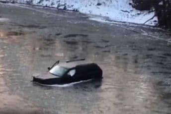 Amerikanca iz zaleđene rijeke spasio sistem za prepoznavanje glasa Amerikanca iz zaleđene rijeke spasio sistem za prepoznavanje glasa