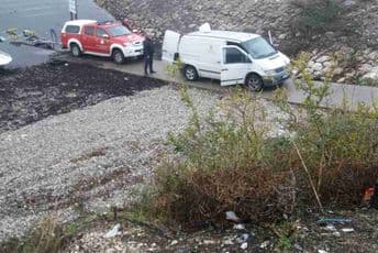 Skadarsko jezero: Pronađeno tijelo muškarca (FOTO) Skadarsko jezero: Pronađeno tijelo muškarca (FOTO)