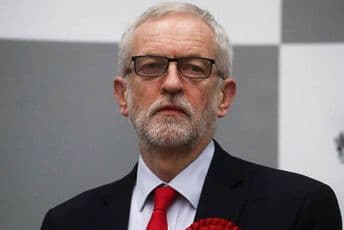 Korbin razočaran rezultatima izbora, najavio povlačenje sa čela laburista Foto: REUTERS/Hannah McKay