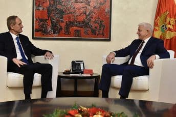 Marković sa Bingulcem: Postoji potencijal za jačanje ekonomske saradnje CG i Srbije Foto: gov.me/S. Matić