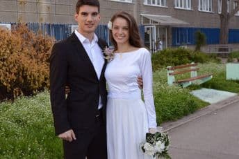 Vjenčali se u 21. godini, stanuju u studentskom domu i imaju poruku za sve mlade parove Vjenčali se u 21. godini, stanuju u studentskom domu i imaju poruku za sve mlade parove