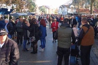 VIRPAZAR: Otvoren 23. Festival vina i ukljeve VIRPAZAR: Otvoren 23. Festival vina i ukljeve