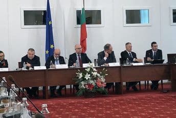 Radovanović u Sofiji: Svaka balkanska zemlja da bude članica EU Radovanović u Sofiji: Svaka balkanska zemlja da bude članica EU