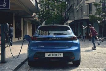 Da li električni automobili zaista emituju više ugljen-dioksida od onih sa dizel motorom? Da li električni automobili zaista emituju više ugljen-dioksida od onih sa dizel motorom?