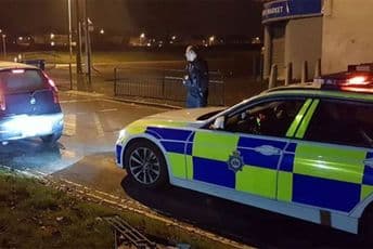 Osvježivačem namirisao vozilo i zapalio cigaretu, auto mu eksplodirao Osvježivačem namirisao vozilo i zapalio cigaretu, auto mu eksplodirao