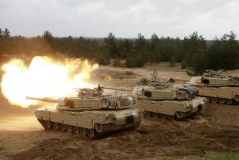 Pogledajte snimke najnovijeg ruskog borbenog vozila (VIDEO) Pogledajte snimke najnovijeg ruskog borbenog vozila (VIDEO)